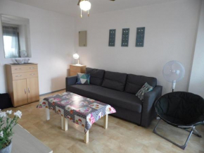 Appartement cosy à 200m de la plage avec parking privé et loggia, animaux admis - FR-1-326-668